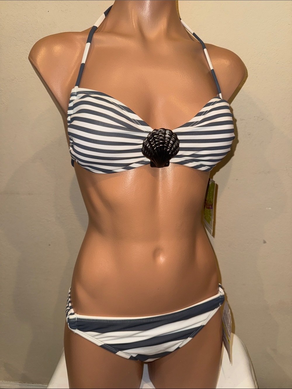 NWT Hobie bikini set bandeau bra twist side hipster